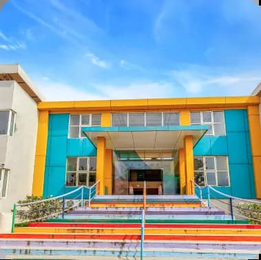 School building 2