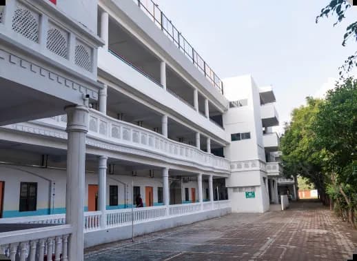 School building 3