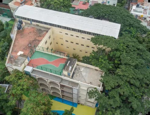 School building 2