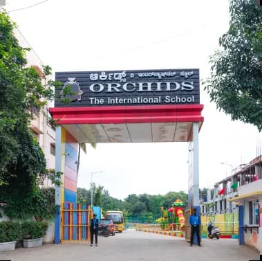 School building 3