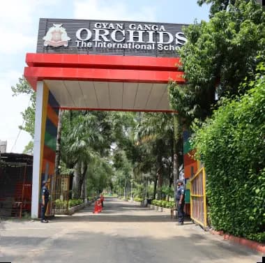 School building 3