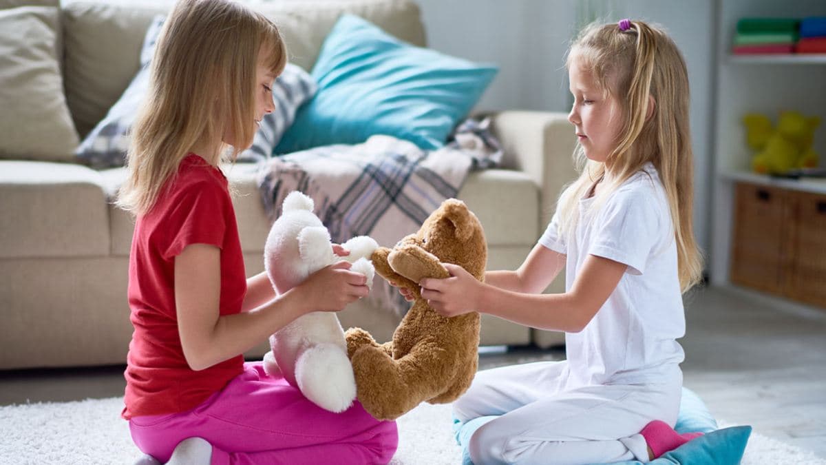 How to Teach Preteens to Take Responsibility for Their Actions?