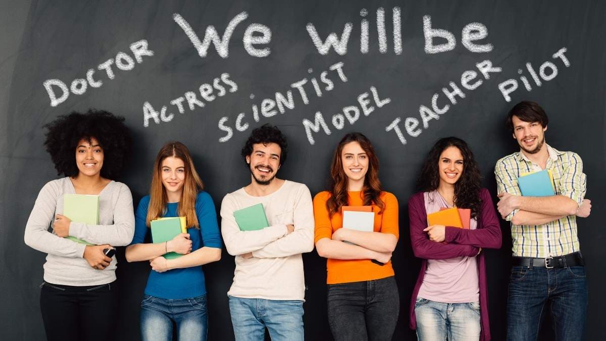 How to Start Thinking About Future Careers in Middle School?