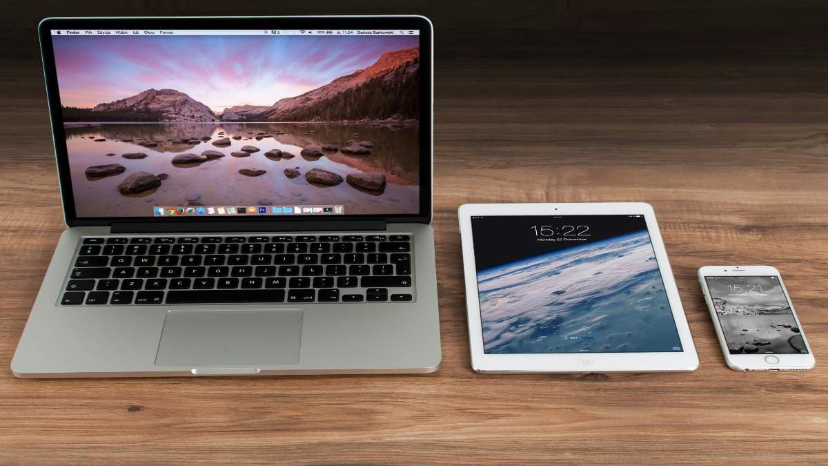 The Role of Digital Tools in Enhancing Collaboration and Teamwork