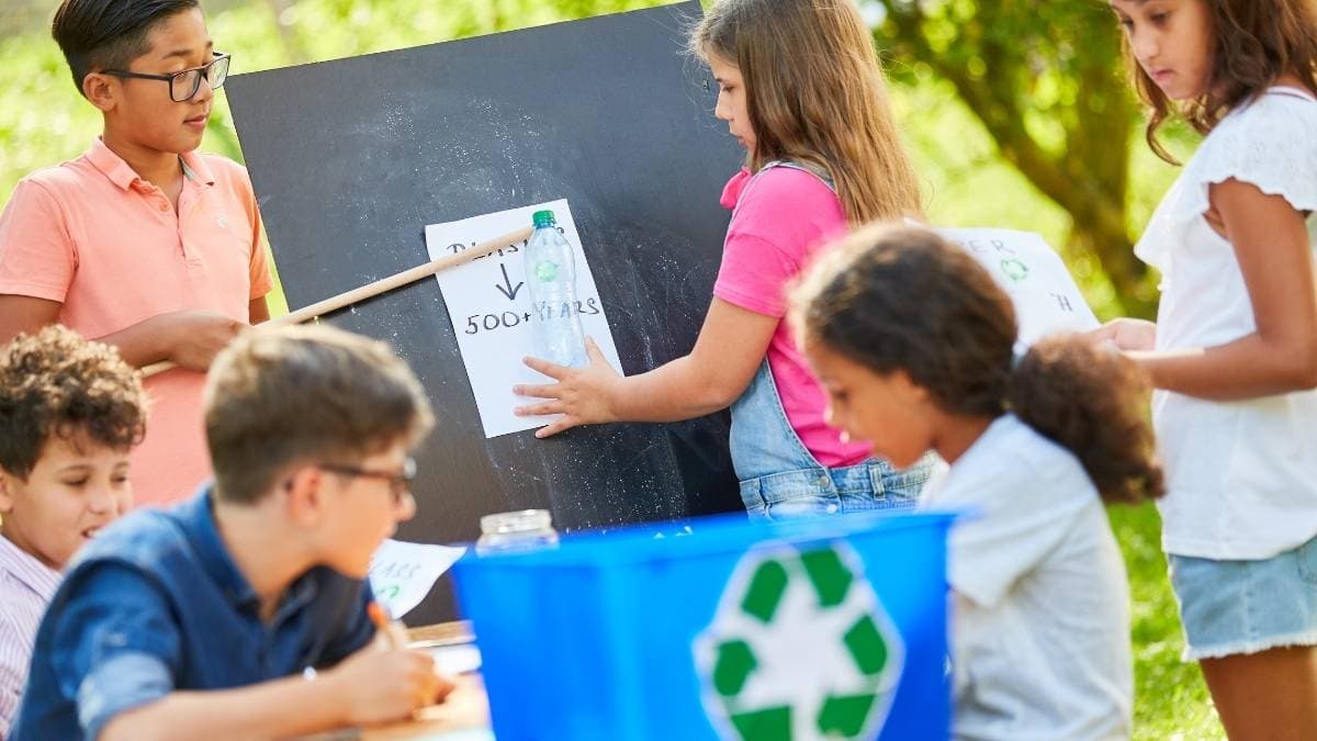 How Project-Based Learning Encourages Innovation in Middle School Students
