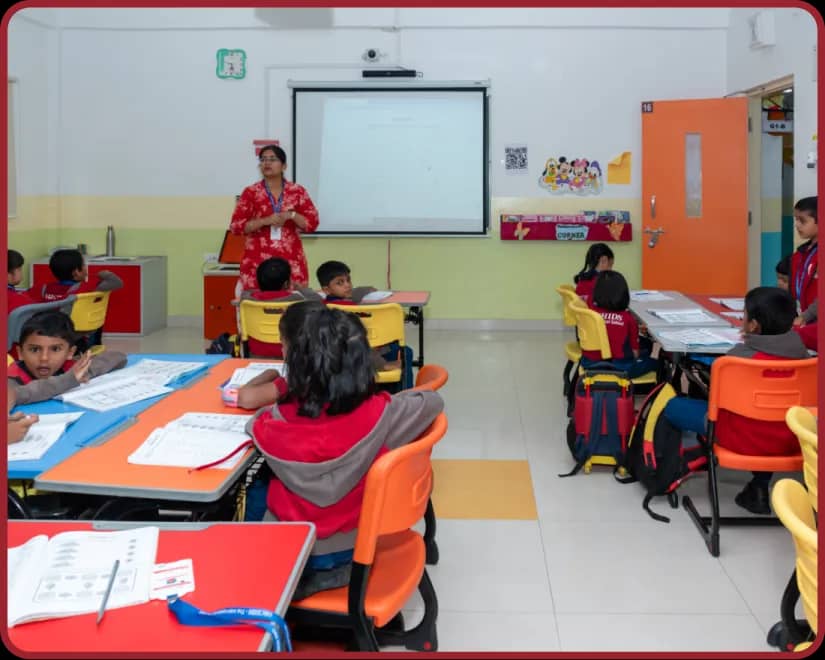 A smart classroom for your future