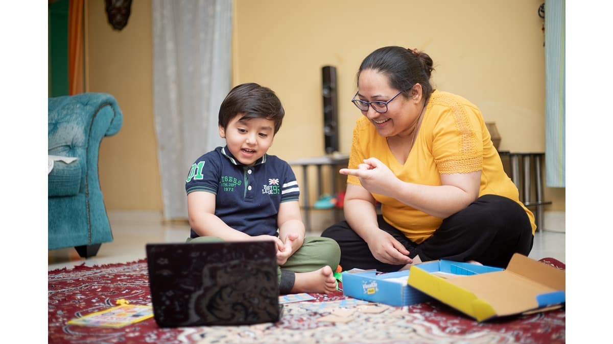 What Defines an Accredited Online School and Choosing the Best? " children learning online"